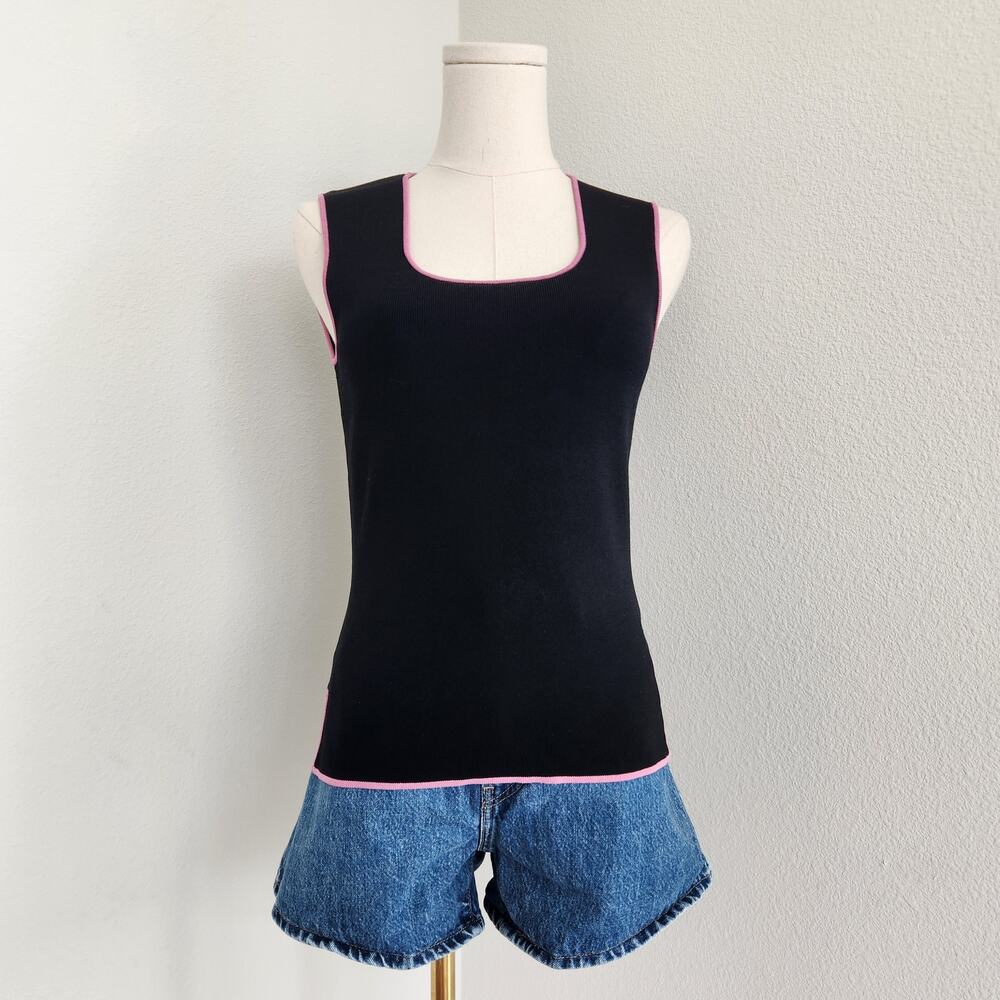 Vintage Y2K BCBG Black Pink Trim Ribbed Knit Sleeveless Tank Top Blouse S